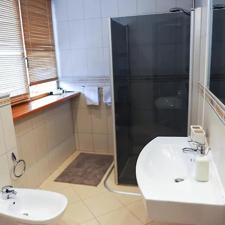 2 Private Floor 3bdr 1 Sofa Bed 8 Guests Appartamento Vilnius