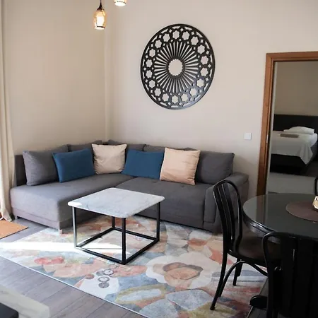 2 Private Floor 3bdr 1 Sofa Bed 8 Guests Appartamento *