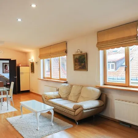 Appartamento 2 Private Floor 3bdr 1 Sofa Bed 8 Guests