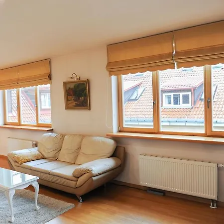 2 Private Floor 3bdr 1 Sofa Bed 8 Guests Appartamento *